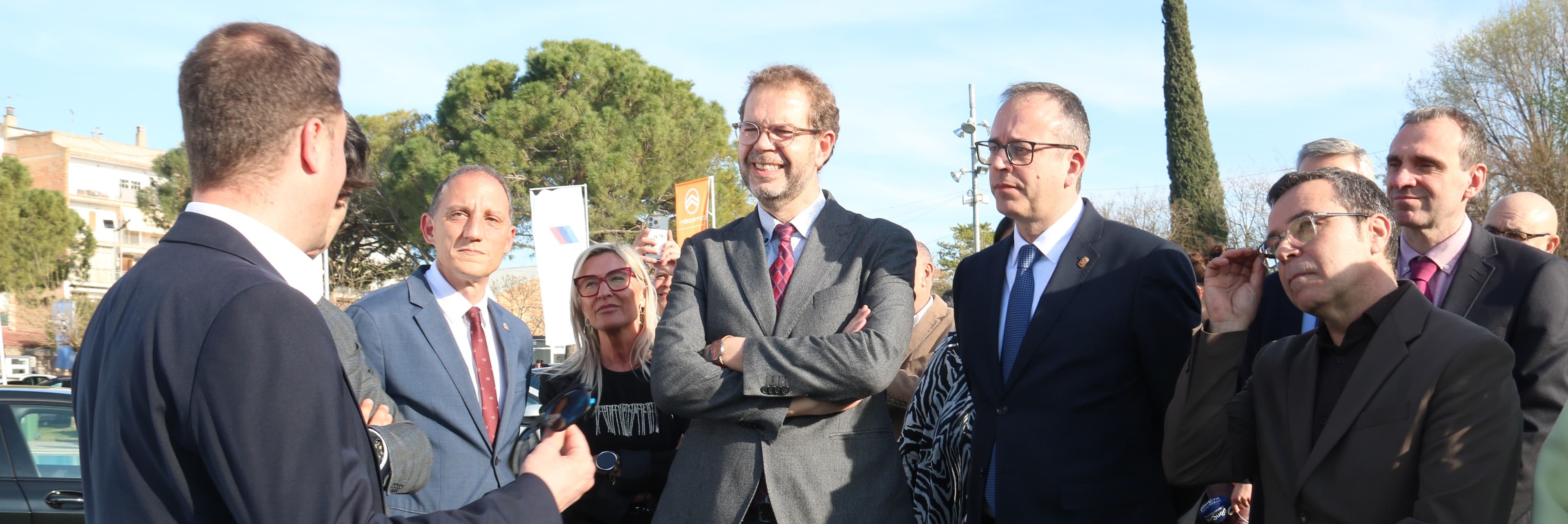 Obre portes el 45è Saló de l'Automòbil de Mollerussa que vol apostar per l'electrificació