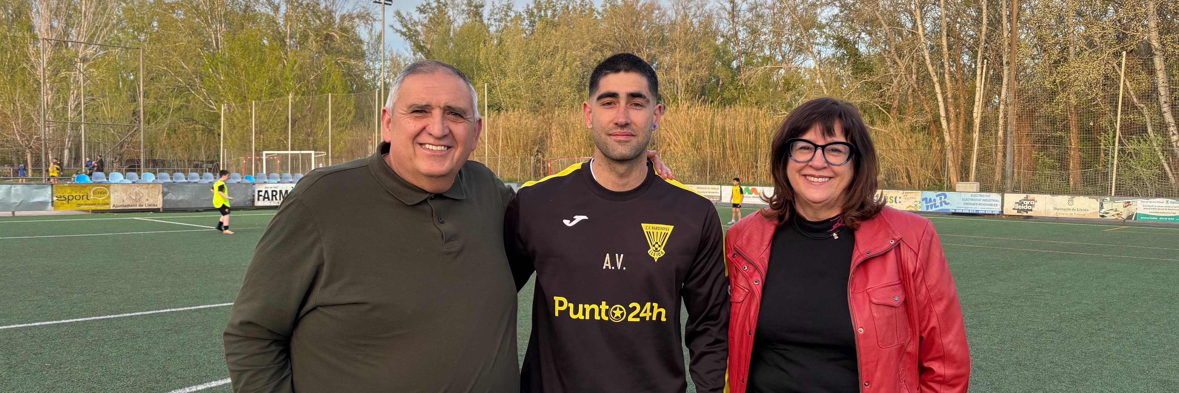 Robert Martínez se suma al projecte d’Òmnium en col·laboració amb el CF Pardinyes per potenciar el català al futbol