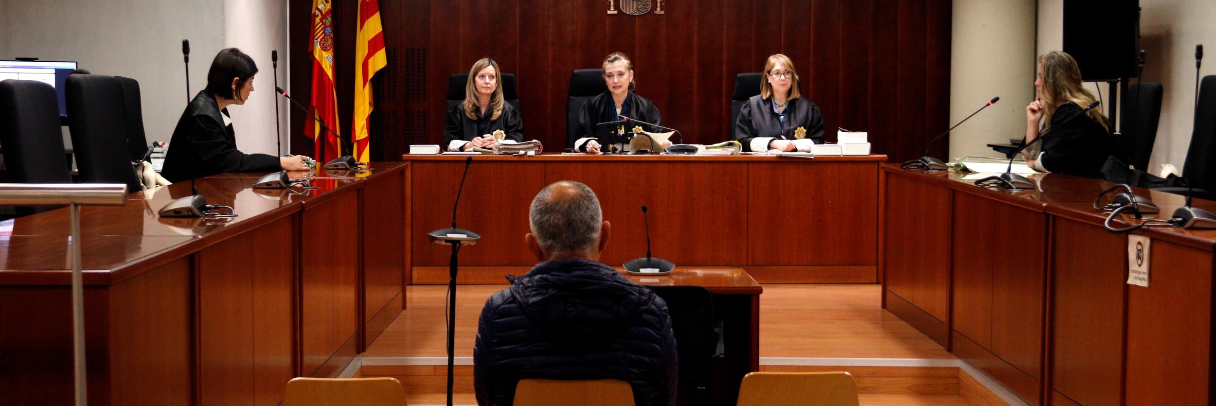 Condemnen a mig any de presó el pastisser de Lleida acusat d'inventar-se un robatori per a estafar l'assegurança
