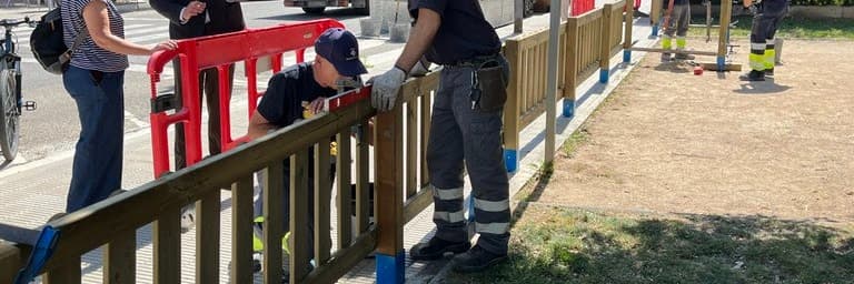 La Paeria millora la plaça Victorina Vila com a parc infantil