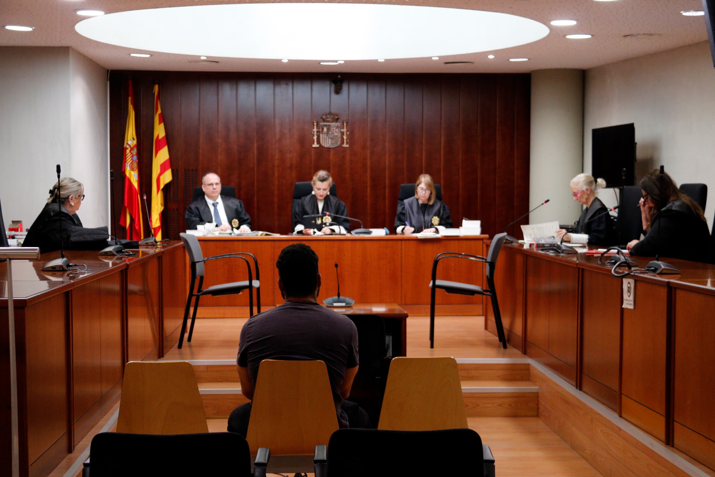 L’Audiència de Lleida condemna a dos anys de presó a un home acusat d’agredir sexualment la filla de la seva parella