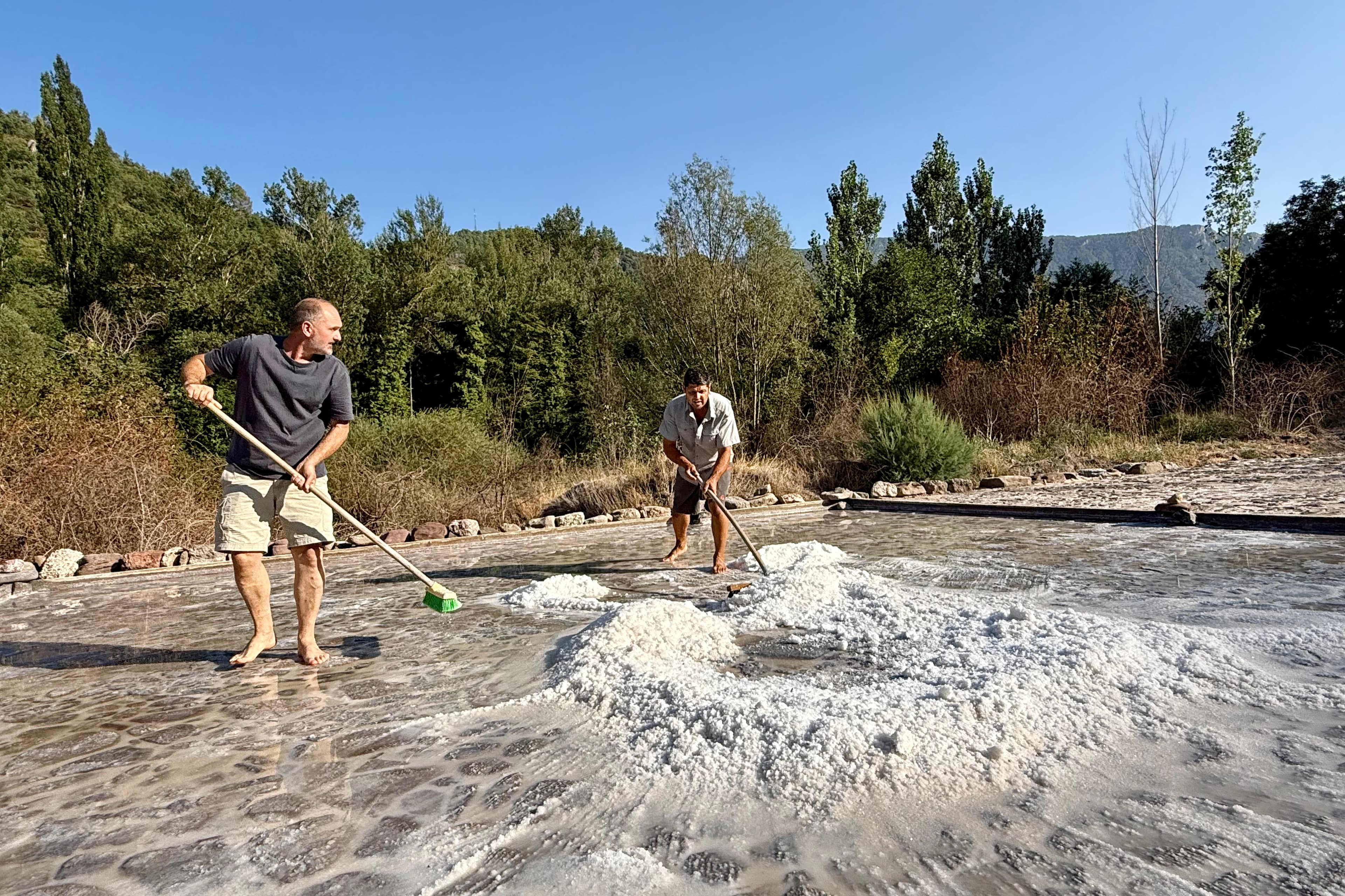 Gerri de la Sal torna a produir sal després de dos anys d'aturada de les salines