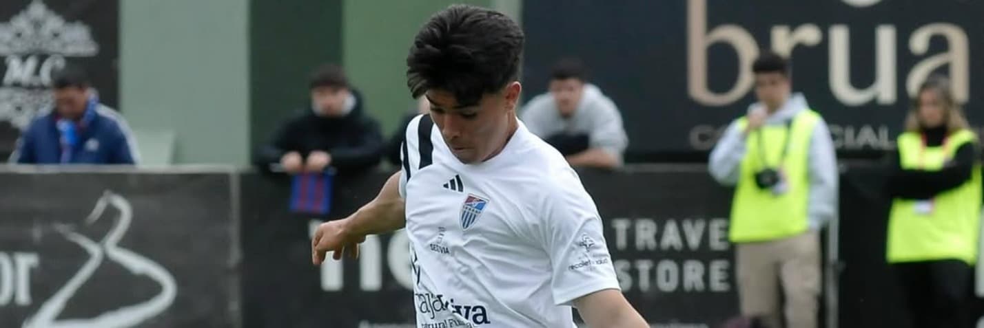 L’Atlètic Lleida fitxa a Marcel Céspedes i dona de baixa a Jorge Bengoechea