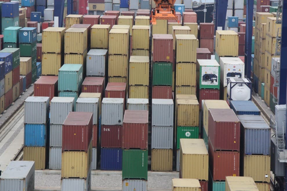 Les exportacions lleidatanes cauen un 5,9% al febrer, fins als 215,8 milions d’euros